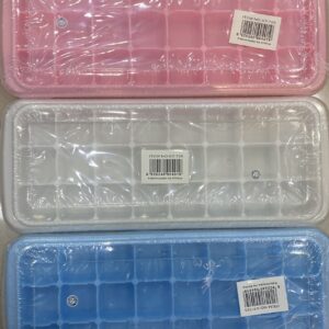 Forma De Gelo Silicone Com Tampa 24 Cubos Flexível